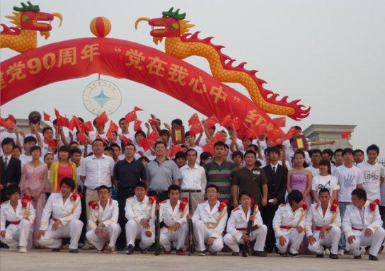 一部43集的《三十而已》，出现了多少平价包？游戏画面